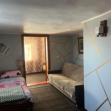 Hotel Sadiba Rozchil Yablunytsya Esterno foto
