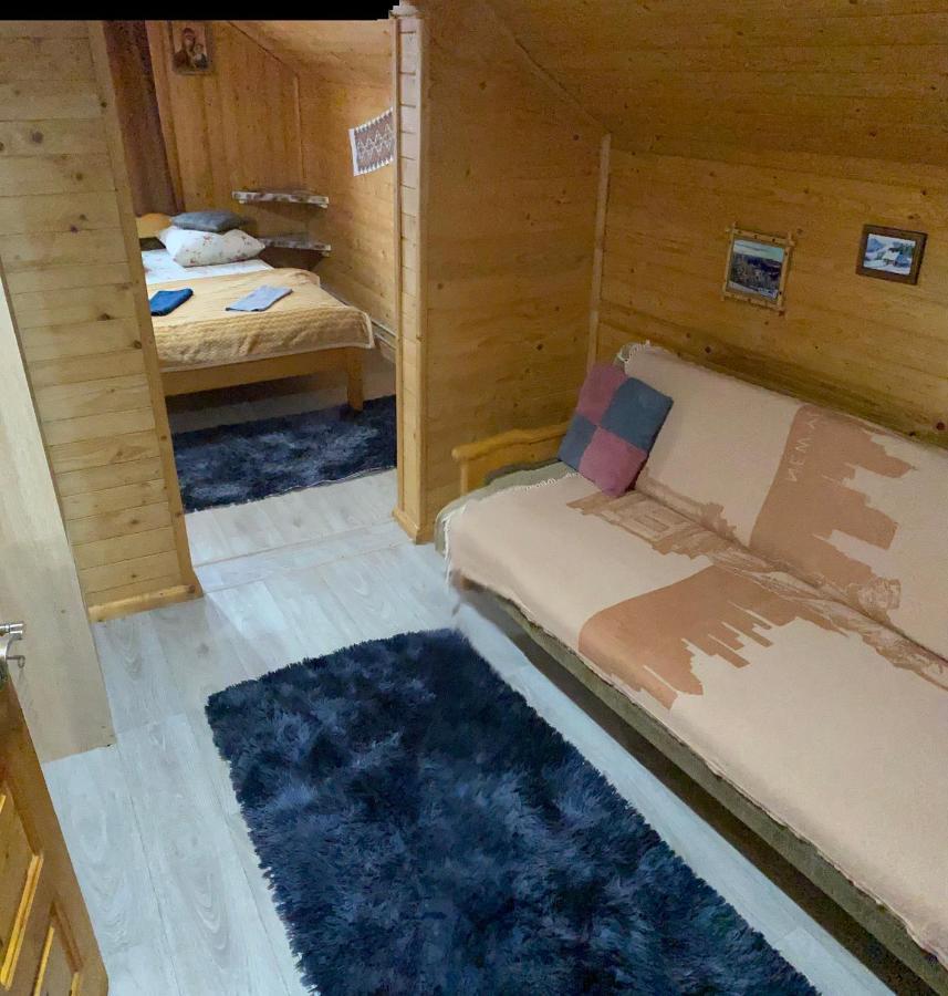 Hotel Sadiba Rozchil Yablunytsya Esterno foto